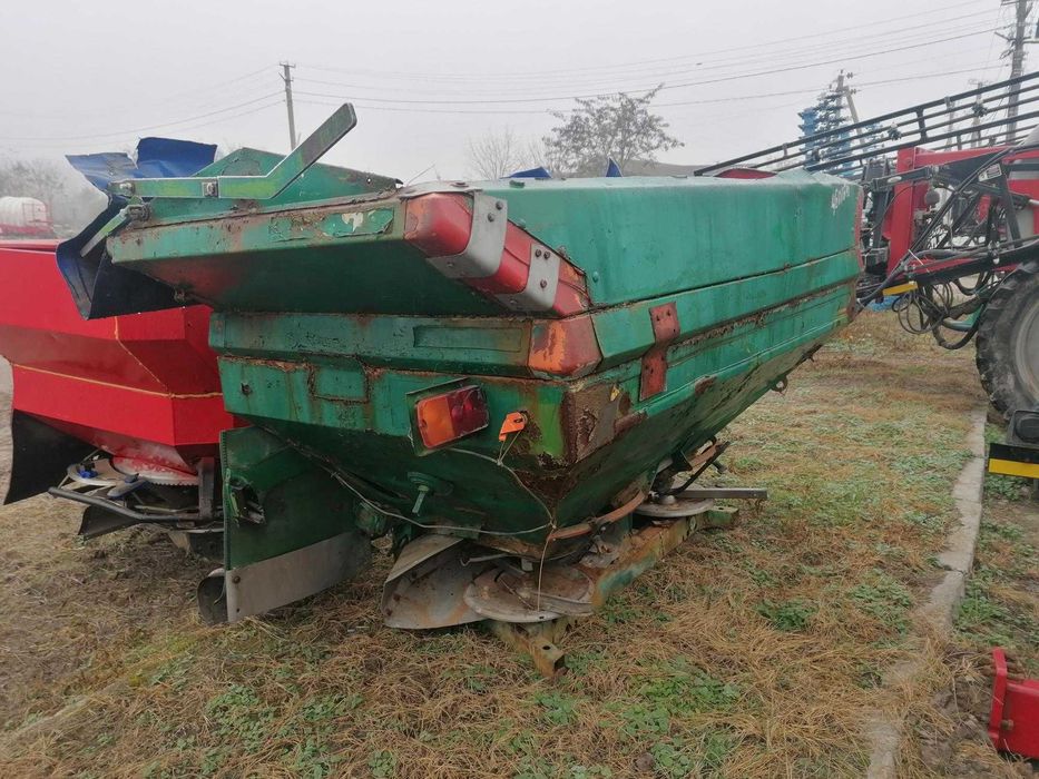 Розкидач добрив Amazone ZAM-1200