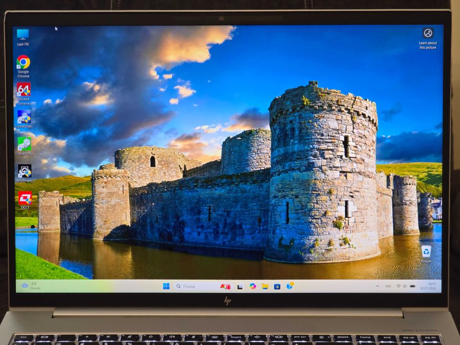 HP EliteBook 860 G10 (16" FHD+ 100% sRGB/ i7-1365U/ 16 DDR5/ 512 NVMe)