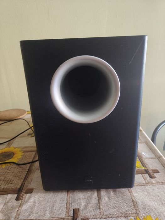 Subwoofer aktywny Canton AS 10