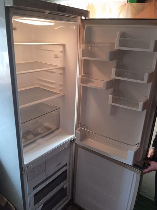 Холодильник Самсунг