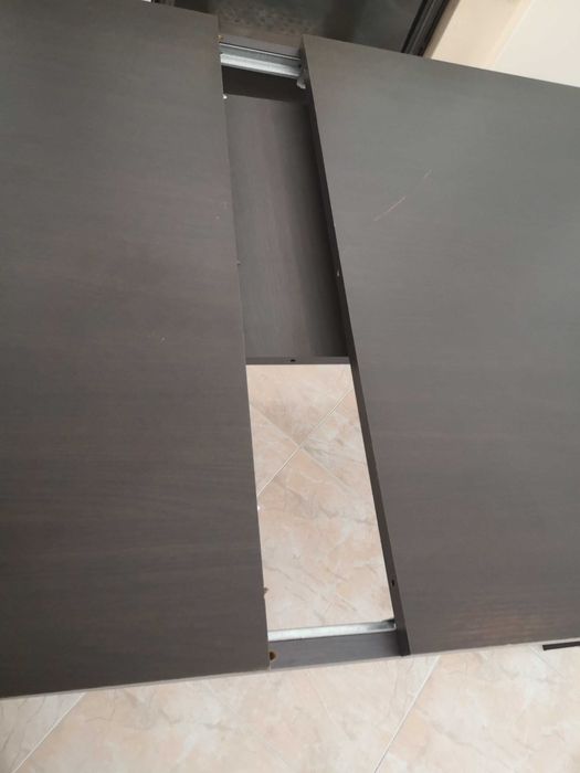Mesa de sala de jantar extensível / Móvel para TV e arrumação