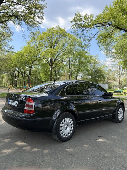 Skoda Superb 1.8