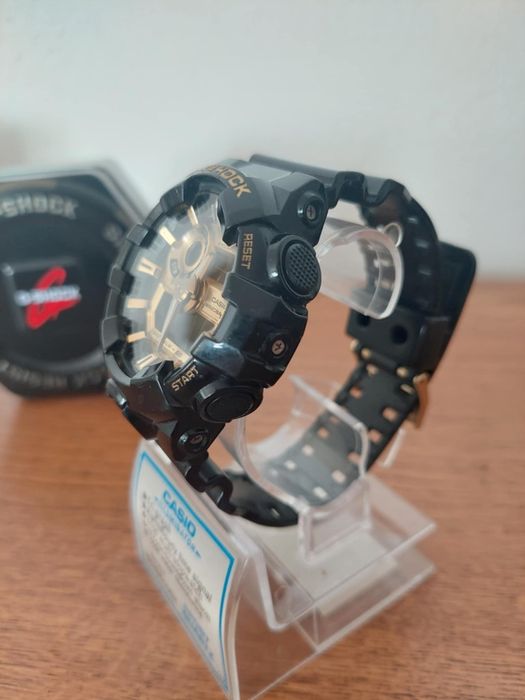 Zegarek Casio G-Shock GA-710GB-1AER