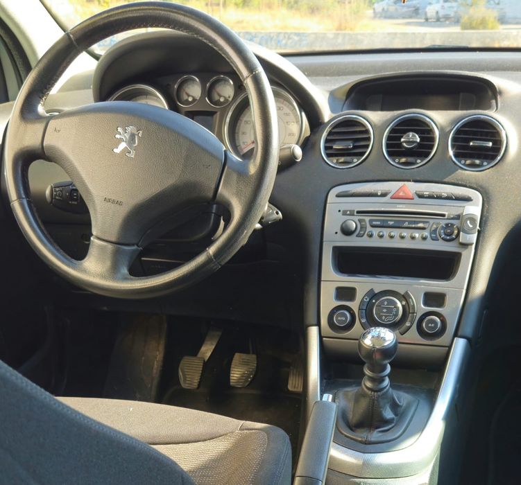 Peugeot 308 SW — fotografia 5