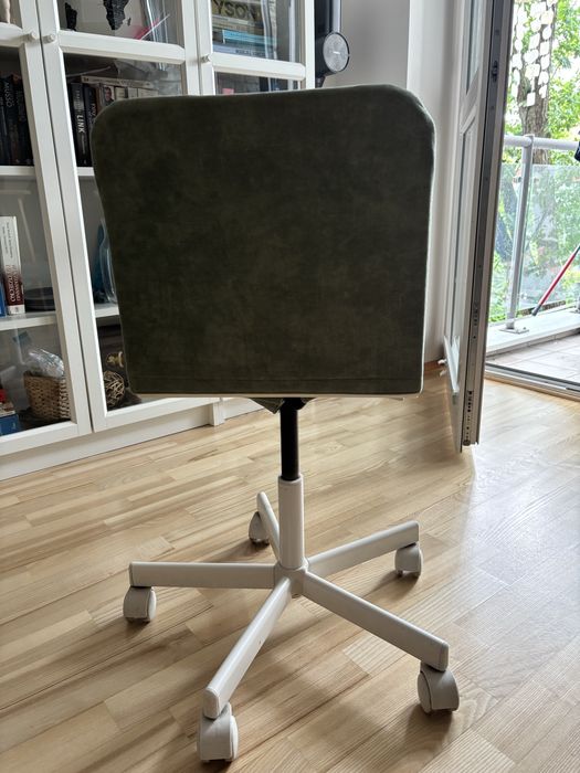 Krzesło biurkowe dzieciece Ikea