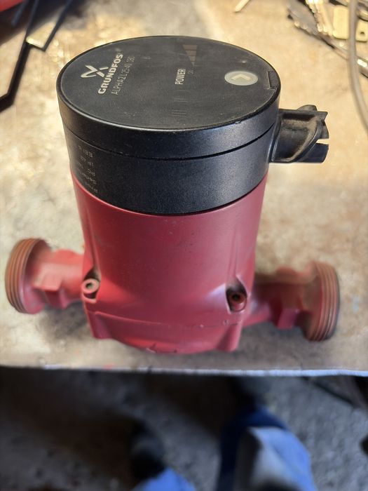 Pompka Grundfos Alpha2 25-60  i 25-40 180