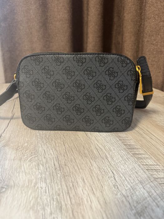 Жіноча сумочка Guess, крос-боді