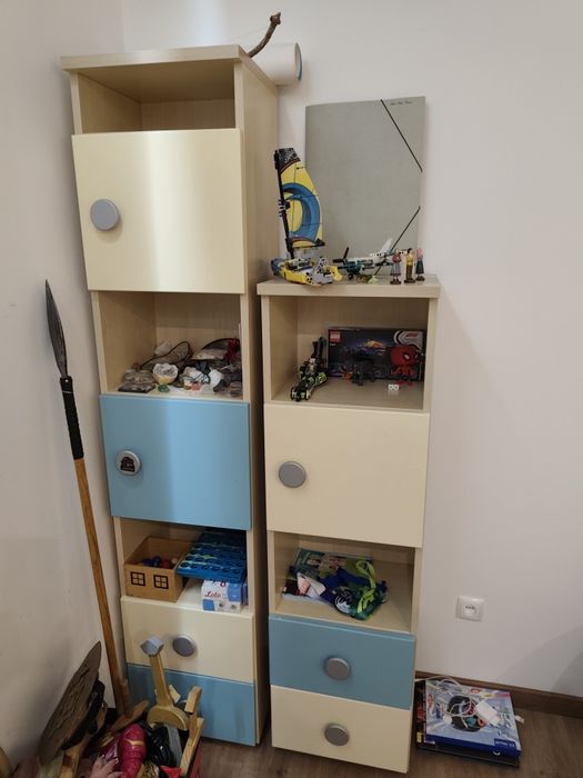 Quarto Criança 2 camas +edredons e lençois