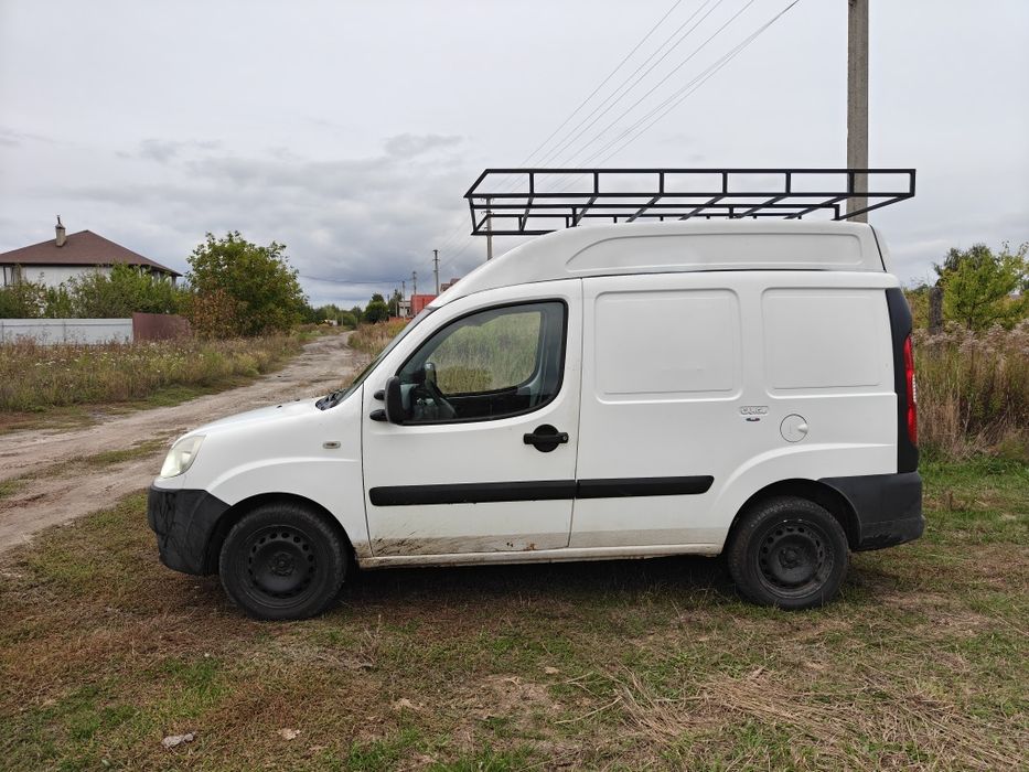 Fiat Doblo 2007 з багажником на даху