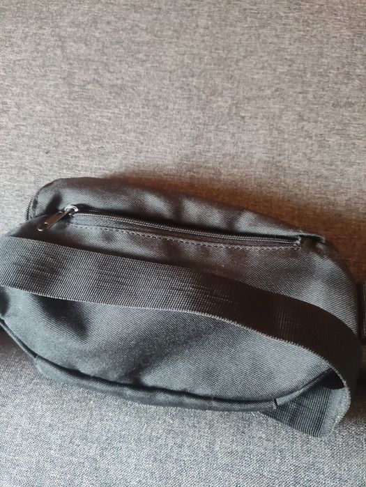 Saszetka czarna Reebok