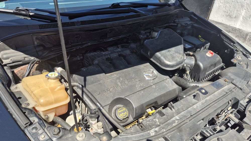 Mazda CX-9  3.7 L