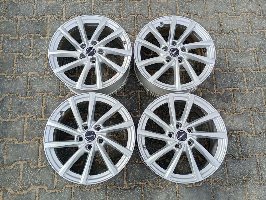 Borbet CMA V Crystal Silver 7Jx17H2  5x112 ET47  Audi  VW  Seat Skoda