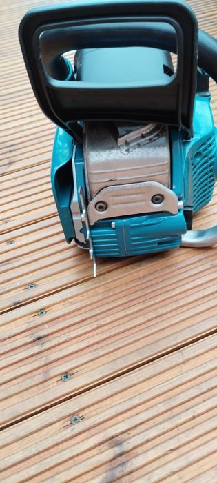 Pilarka spalinowa Makita DCS5030 3.8km