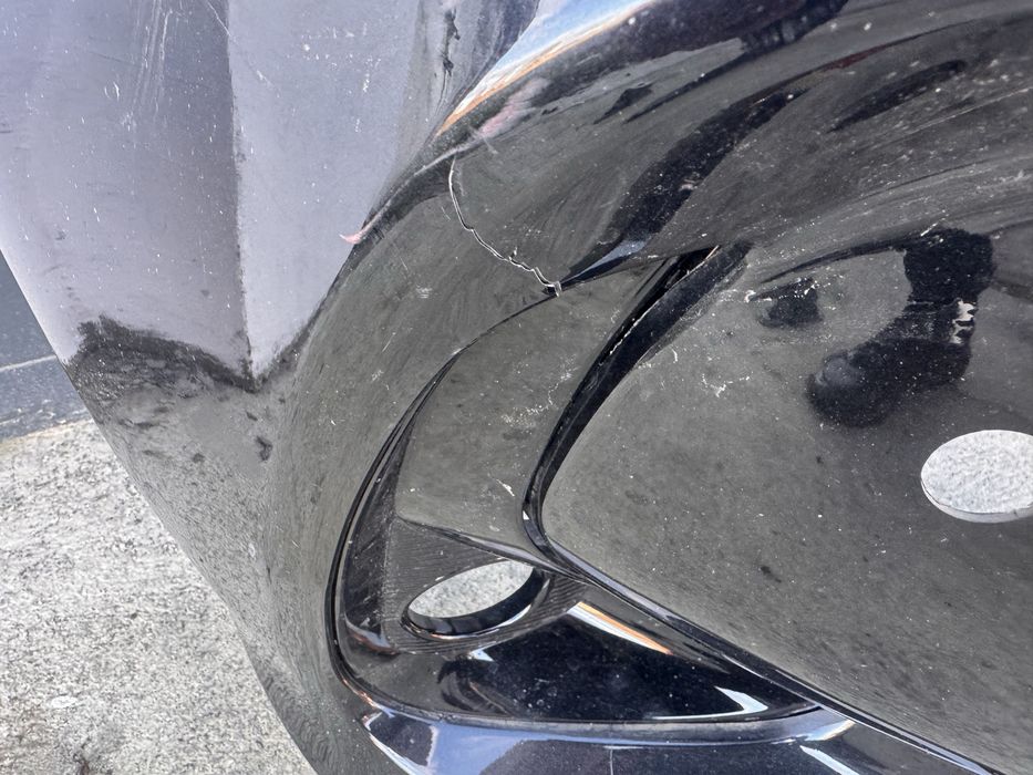 Toyota yaris iv Mazda 2 hybryd zderzak przod