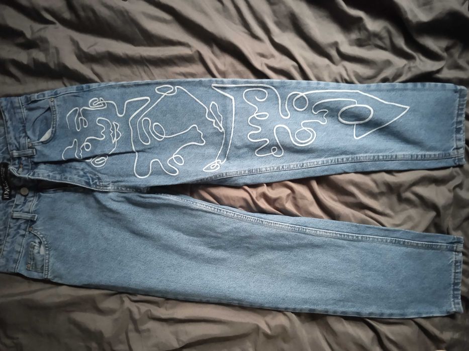 Джинси ідеальний стан