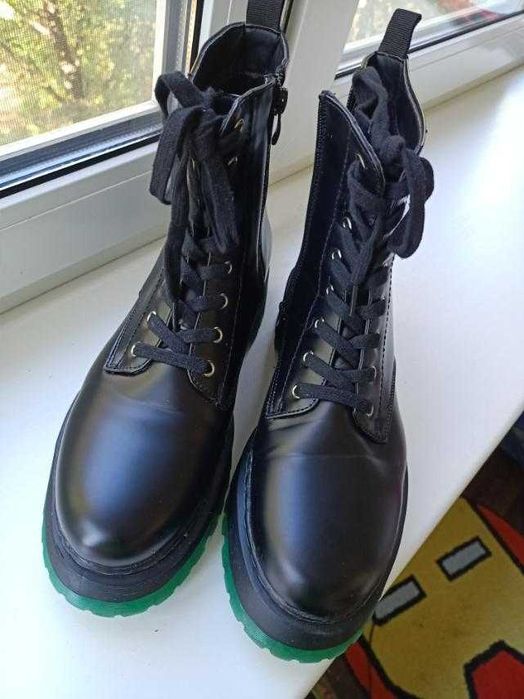 Чоботи Sinsay, 41р