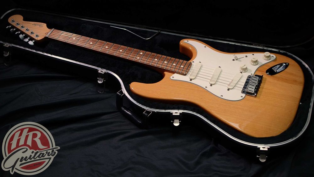 FENDER STRATOCASTER PLUS DELUXE, USA, 1993 rok, gitara elektryczna