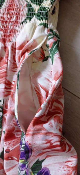 Nowy kombinezon w kwiatki H&M rozm Xs