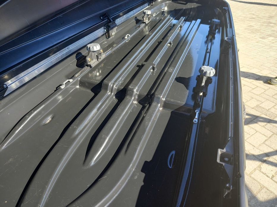 Boks na dach Thule Touring Alpine 700, box kufer, bagażnik