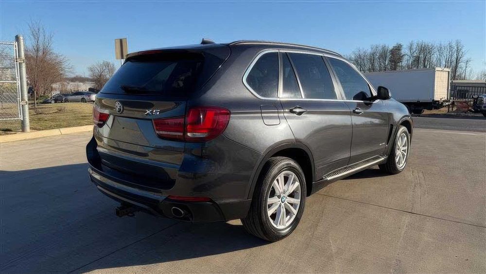 BMW X5      2016