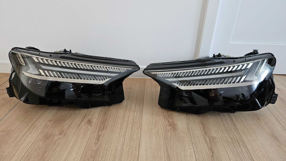 Капот Audi Q4 E-tron 89A823155