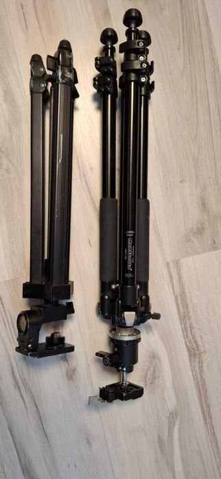 Dwie lampy studyjne Walimex pro VC-300, zestaw