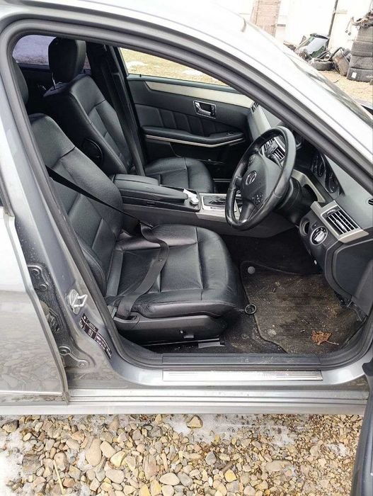 Разборка Мерседес Mercedes W212 Е212 рестайлинг и дорестайлинг шрот
