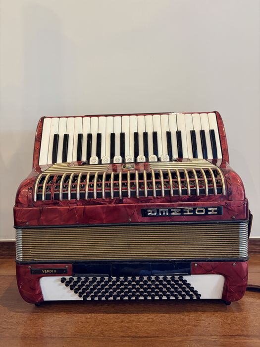 Acordeão Hohner Verdi Ii