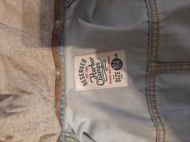 Jeansowa kurtka chłopięca