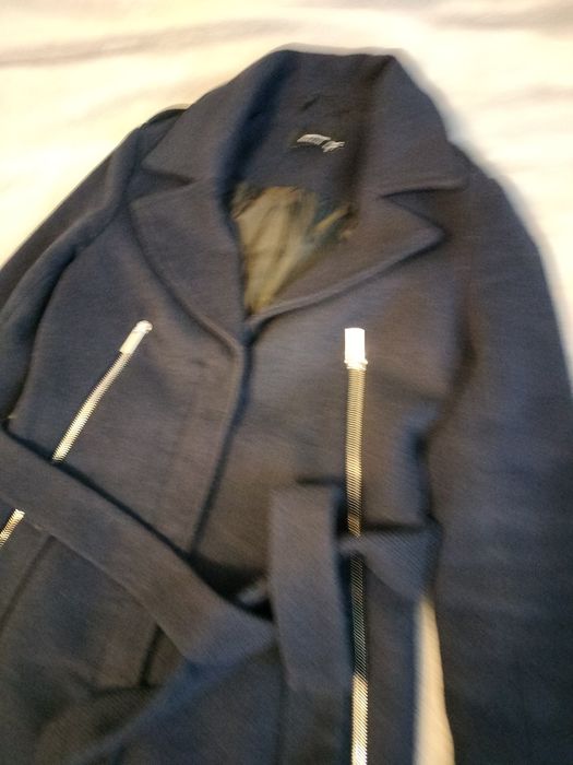 Granatowy płaszcz Reserved xs