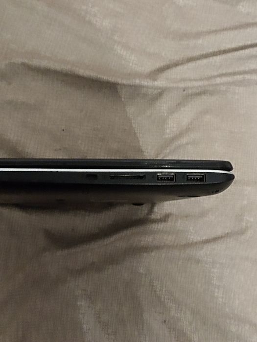 Продам ноутбук Asus R301 L