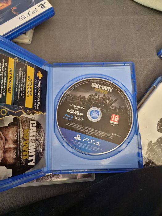 Playstation 4 + Comando + Jogos