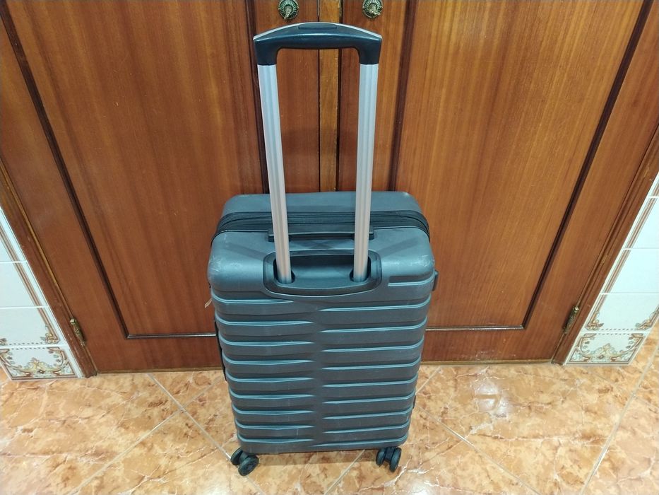 Mala malas de porão até 23 kg viagem casa quarto apartamento vivenda escritório gabinete carro cozinha.
