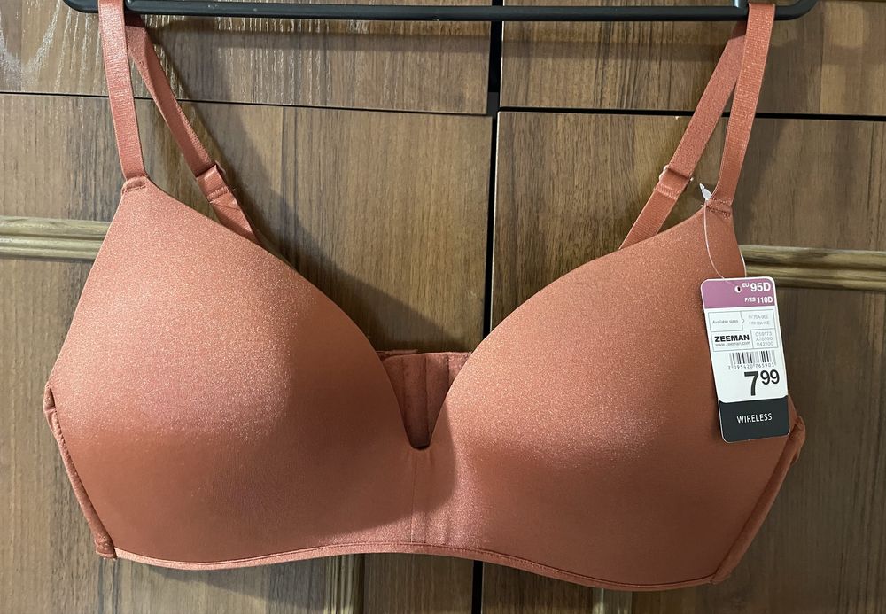 Бюзгалтер Бюст  на чашку D95