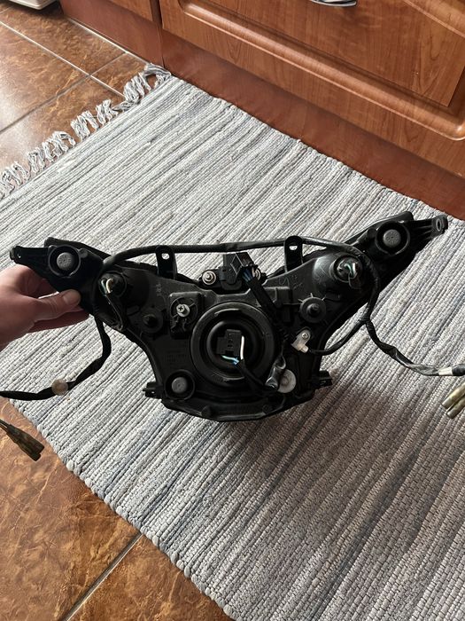 Lampa przód Honda Cbr 250 125 jc50