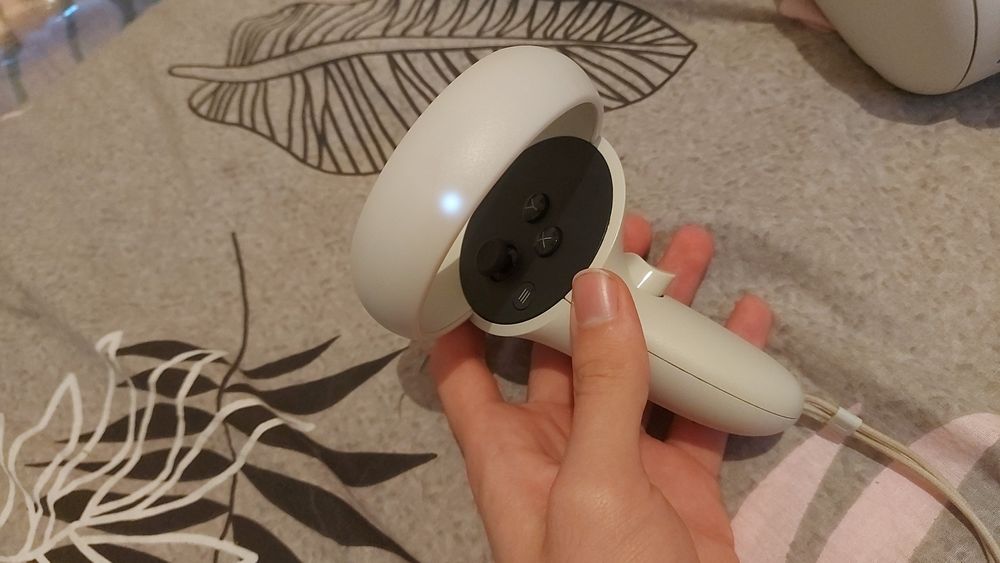 Meta quest 2 + доп аксесуары 128гб