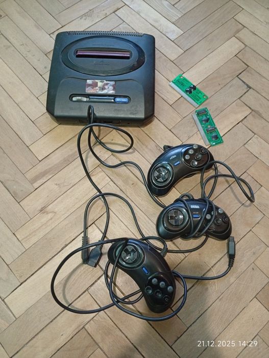 16 битная пристака SEGA MEGA DRIVE 2