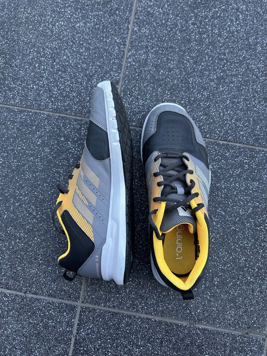 Adidas Training shoe