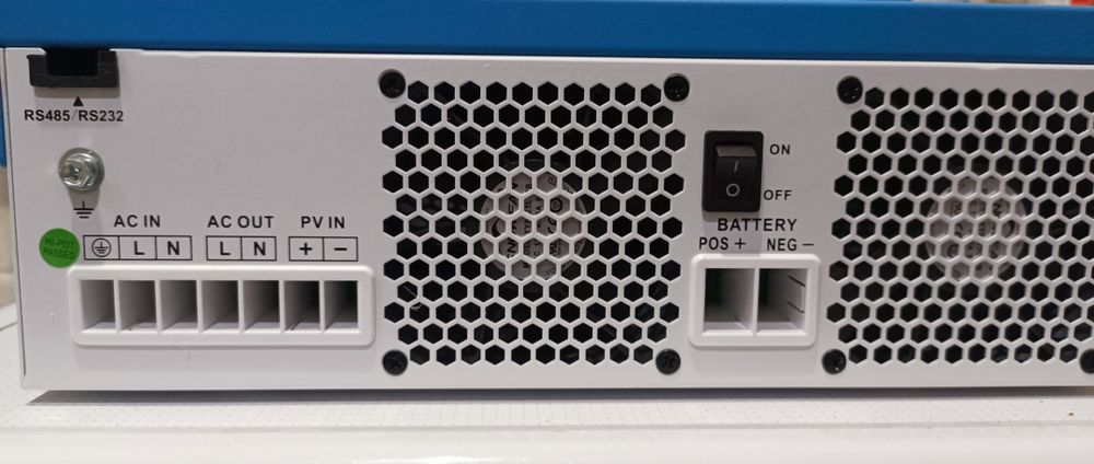 Інвертор Гібридний 24v-220v