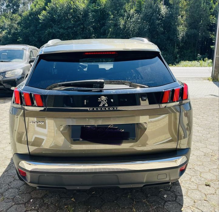 PEUGEOT 3008 allure