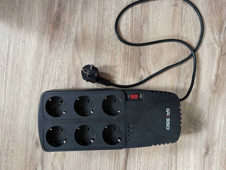 Стабілізатор напруги Gresso G500VA, 6 розеток