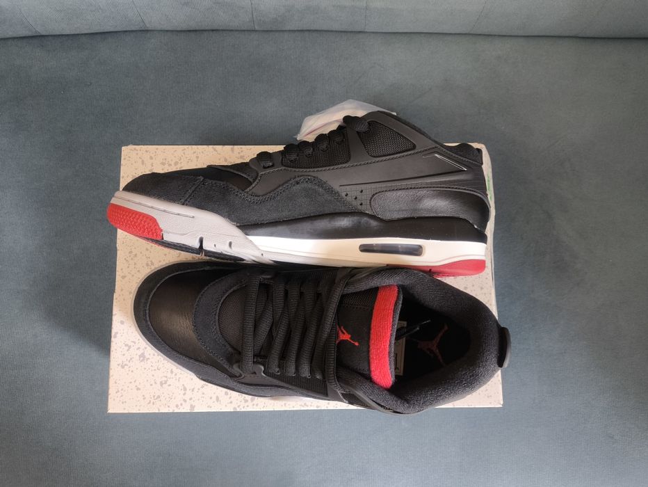 Buty AIR Jordan 4 RM rozmiar 43 'Bred'