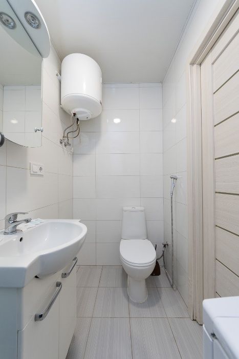 Здам подобово двокімнатну -Ваш особистий куточок комфорту, біля метро.