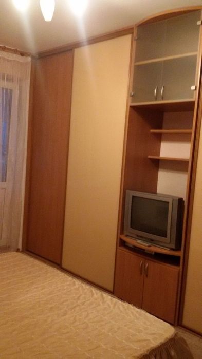 здам 3-ну квартиру на Троєщині