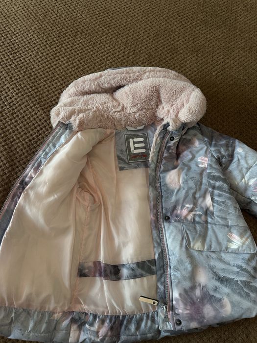 Куртка зимова на дівчинку