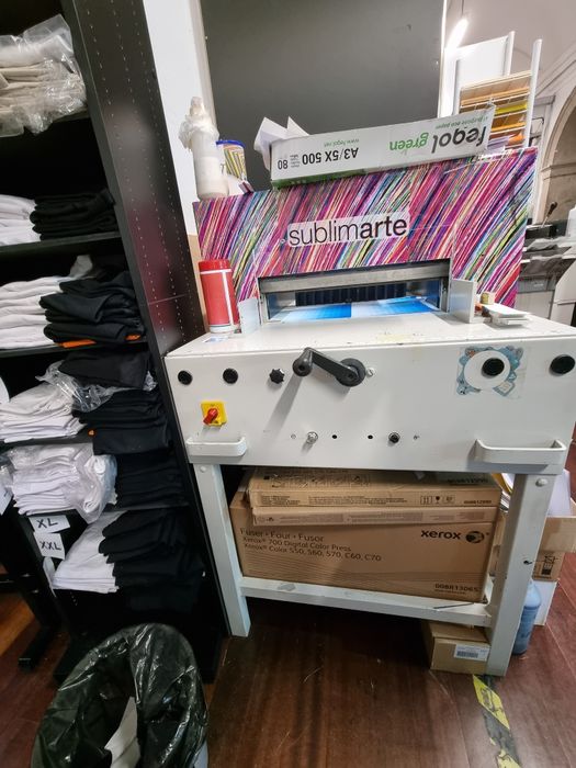 Guilhotina de Resmas 48cm