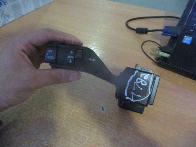 Conjunto / manetes de luzes e limpa vidros FORD Focus C-Max (DM2)