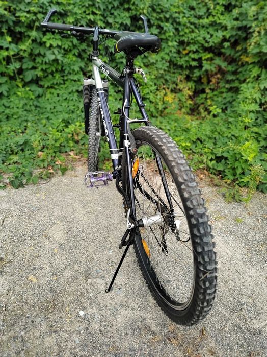 B110 Велосипед Univega 350 гірський MTB справний німецький Амортизатор