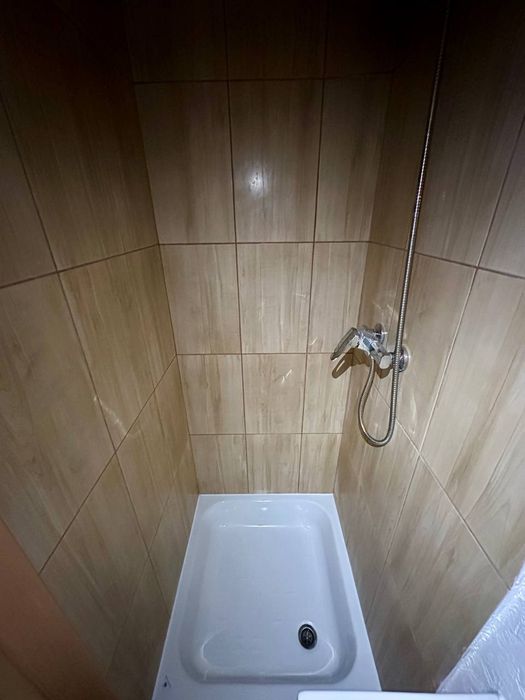 Оренда кімнати в гуртожитку зі своєю кухнею і санвузлом