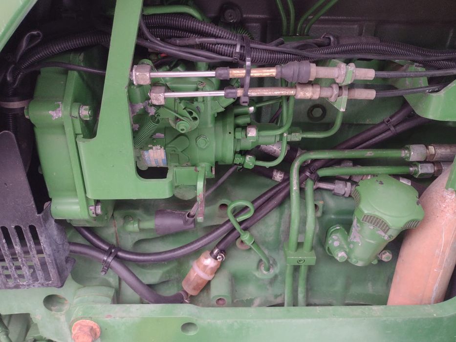 Ciagnik rolniczy John Deere 5415